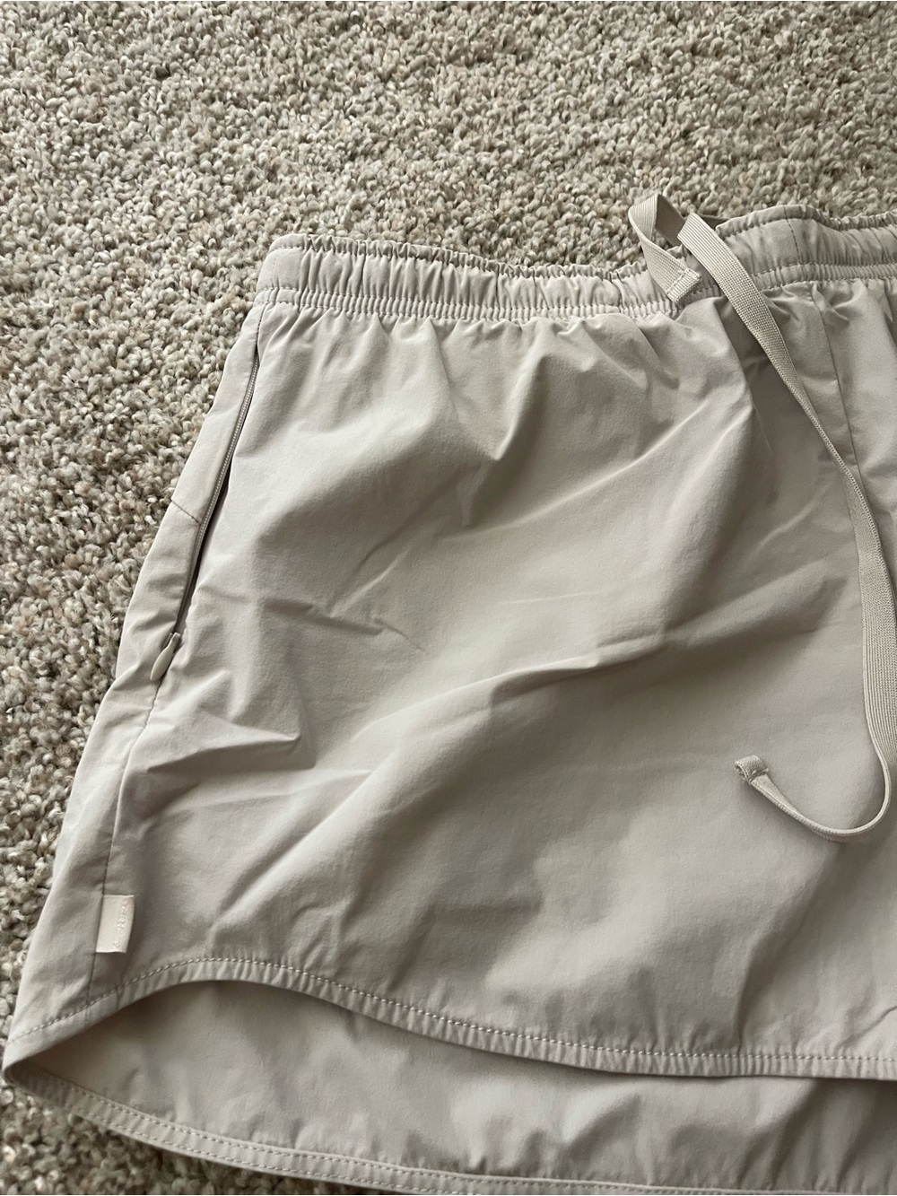 NikeSKIMS shorts - Picture 4 of 5